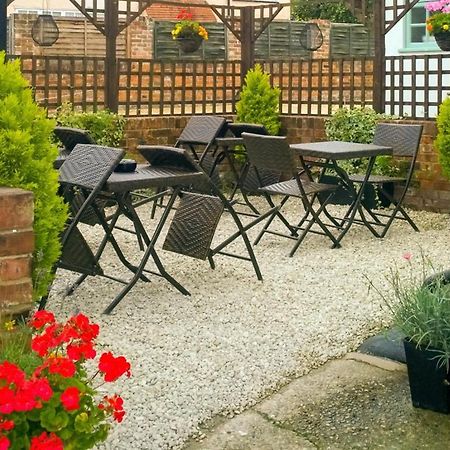 The Green Man Boutique Hotel Takeley Eksteriør billede